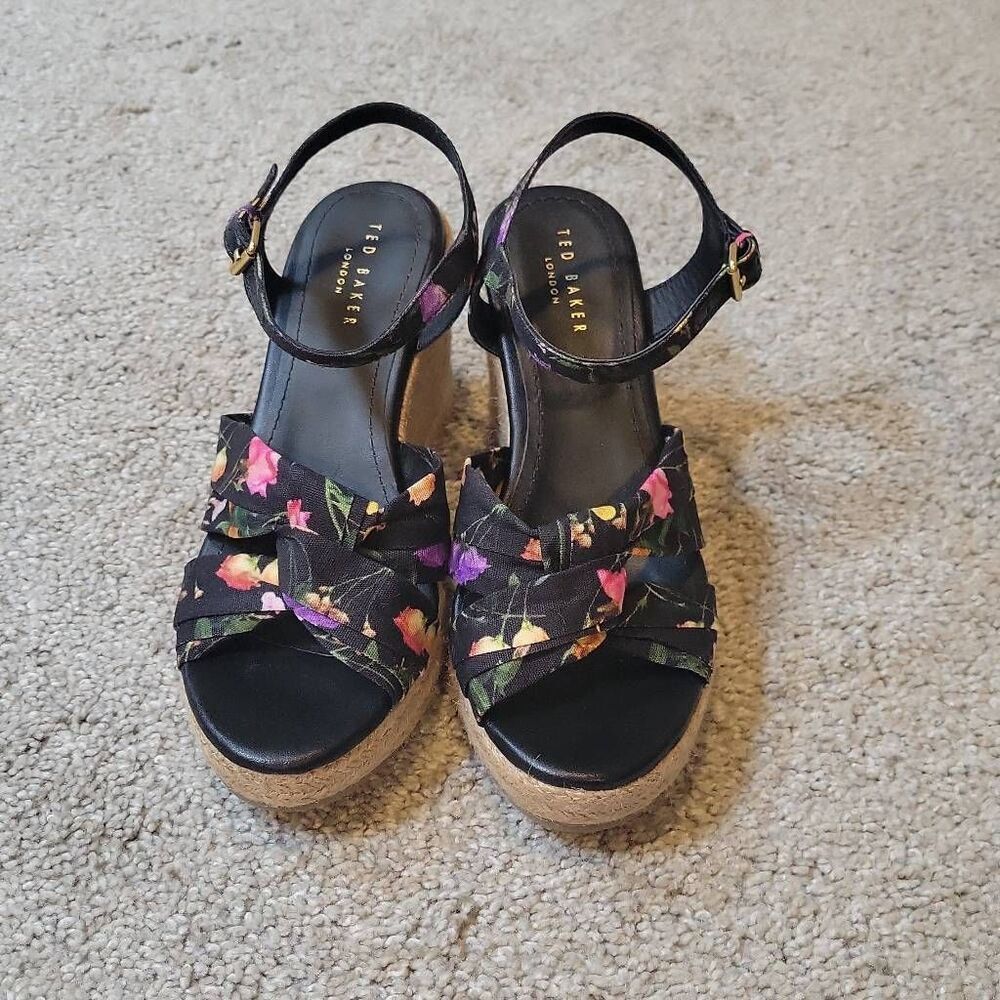 Ted Baker Women's Espadrille Wedge Sandal Size US 7/EU 37.5 - Picture 2 of 9